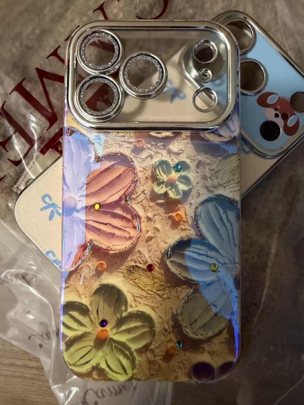 Cream iPhone16 Case